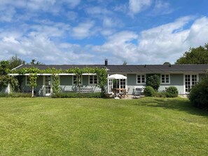 Exterior - Idyllic summer house on Orø (Orø)
