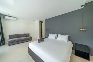 6 bedrooms, iron/ironing board, internet