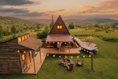 25-Acre Private Retreat w/ UTV, Hot Tub, Fire Pit, Trails & Stunning Views