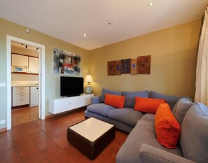 Apartment | Living room - Apartment in Llafranc Near Sandy Beach (Palafrugell)