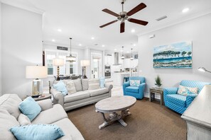 Smart TV - 🎁 Christmas Availability + Bikes ~ Sleeps 8 (Inlet Beach)