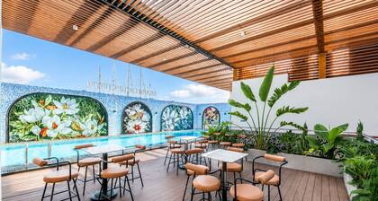 Grand Luxury Hotel Ninh Chu