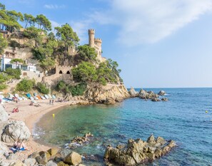 View from property - Villa on Costa Brava With Pool & Sea Views (Vidreres)