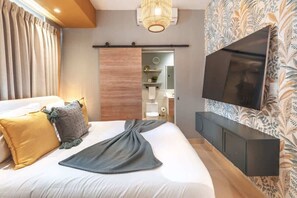 3 bedrooms, iron/ironing board, free WiFi, bed sheets - Apt | 3 bedroom| 6 guests | private jacuzzi (Punta Cana)