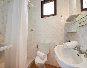 Apartment | Bathroom