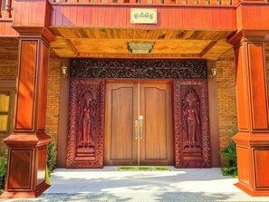Exterior - Piseth Private Villa Hotel (Battambang)