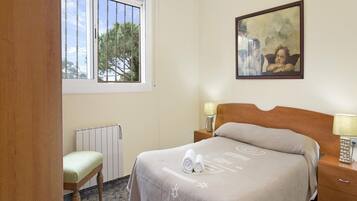 Vila | 6 quartos, ferros/tábuas de passar roupa