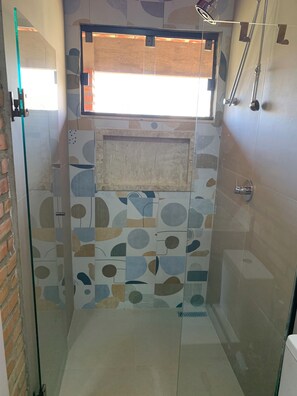 Toallas y papel de baño 