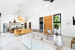 Smart-tv en een kantoor