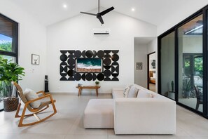 Smart-tv en een kantoor