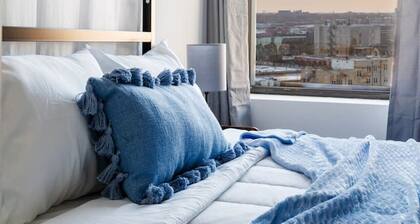 Elegant Style Loft Montrose|13 mins DT|4 mins Lake