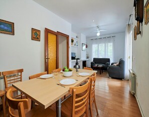 Dining - Villa in Costa Brava With Private Pool (Lloret de Mar)