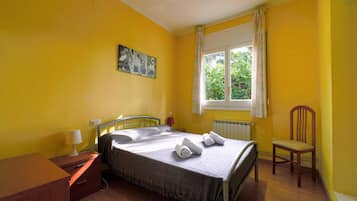 Villa | 4 bedrooms, iron/ironing board