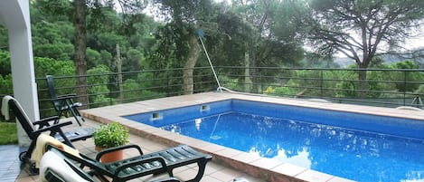 Villa | Pool | Indoor pool, outdoor pool