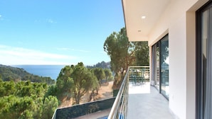Villa | Balcón