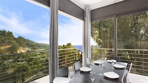 Villa | Restaurantes