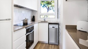 Private kitchen - Apartment in Spain With Terrace (Palafrugell)
