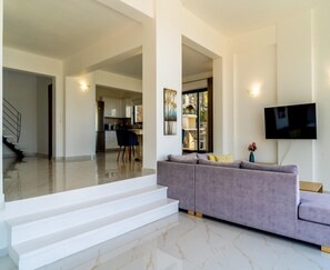 House | Living room