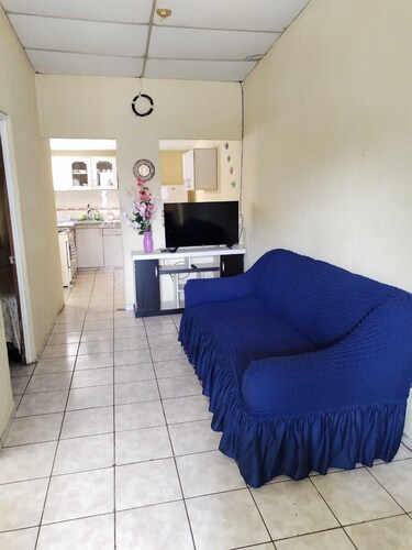 Beautiful house 15 minutes from the beautiful city of Santa Ana.