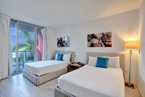 5 bedrooms, bed sheets