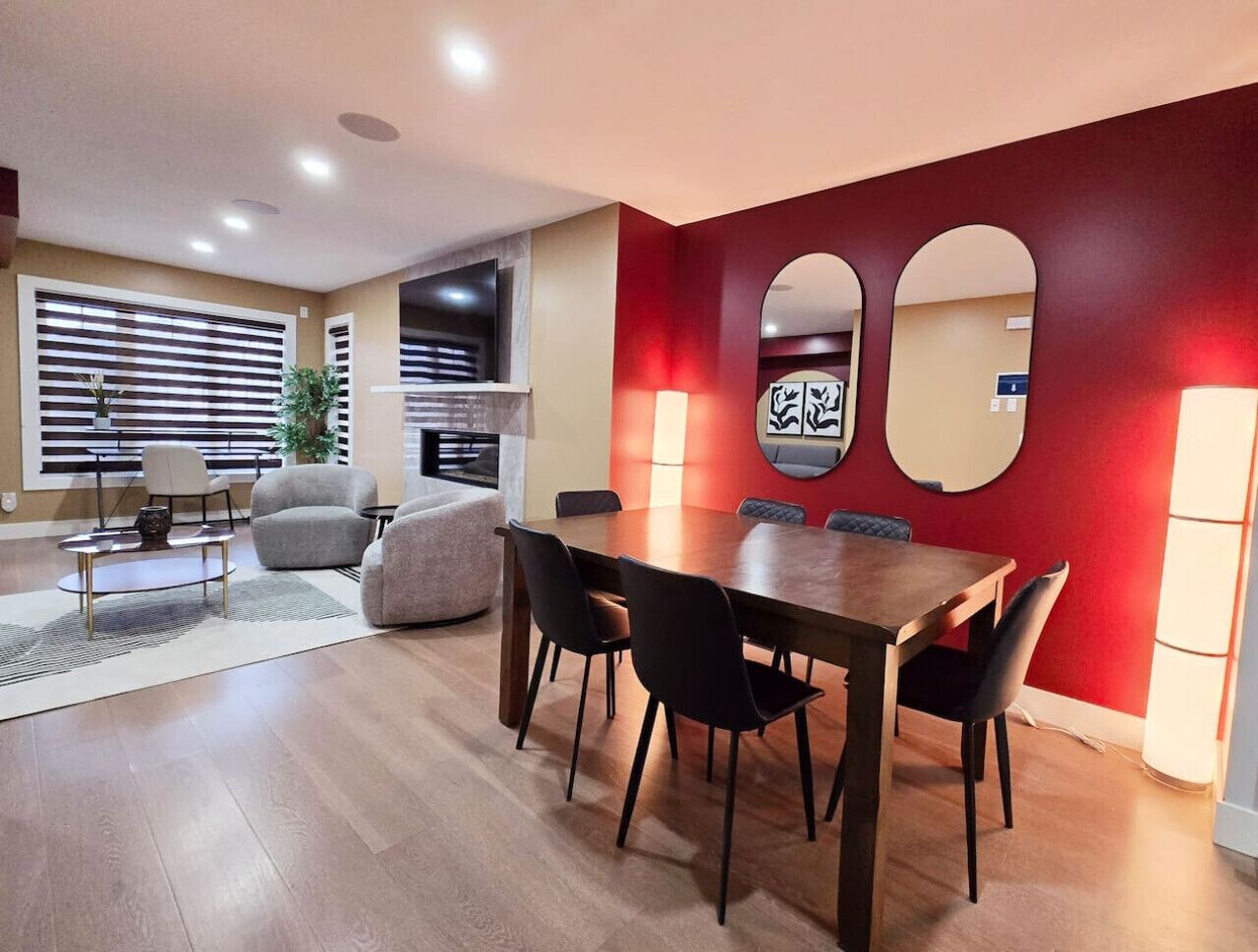 المنشأة من الداخل