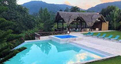 VILLA LAS ORQUIDEAS