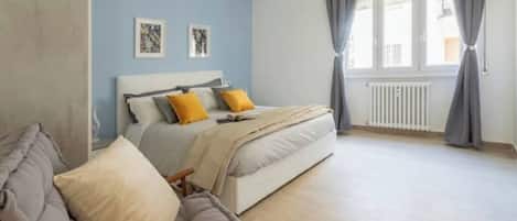 2 chambres, fer et planche à repasser, Wi-Fi gratuit, draps fournis