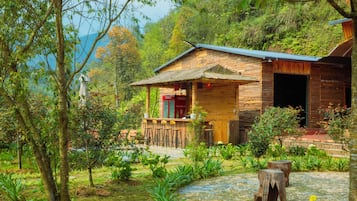 Basic Double Room, Garden View | Garden view
