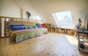 5 bedrooms
