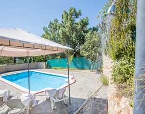 Vil·la | Piscina | Piscina coberta i piscina a l'aire lliure
