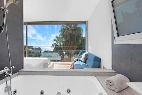 Villa | Badezimmer