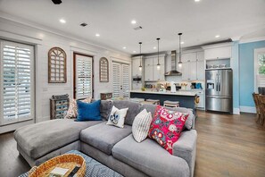 TV - 65 Water Oak Way-Ocean Oaks (Jekyll Island)