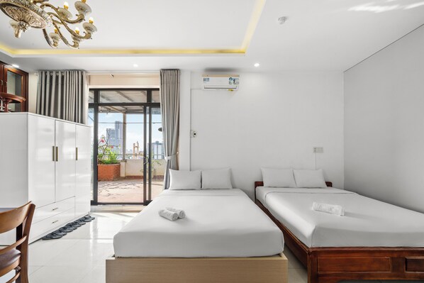 Chambre Familiale, vue ville