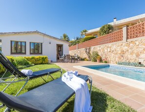 Villa | Exterior - Villa in Blanes With Pool and Beach Views (Blanes)