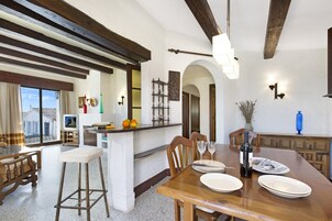 Villa | Restauración