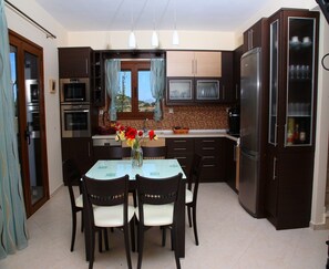 Villa | Private kitchen