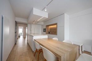 Apartment | Dining - Luxurious Apartment With Stunning sea View (Middelkerke)