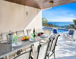 Villa | Balkon
