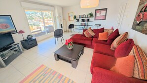 Living area - Ref HORTENSE by Palmes d Or Properties (Golfe Juan)
