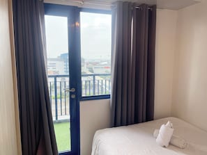 2 bedrooms, WiFi, bed sheets