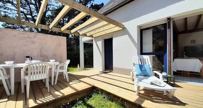 Houses & Villas for 6 People