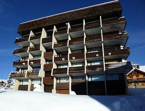 Exterior - Studio for 4 People (Huez)