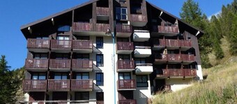 Rhododendrons Residence