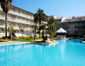 Utomhuspool