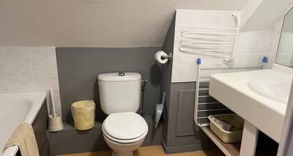 Studio for 4 People