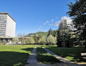 Overnatningsstedets område