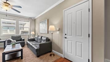 TV, fireplace, offices