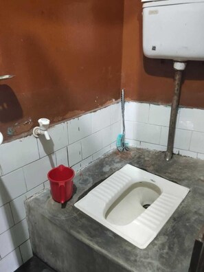 Single Room | Bathroom - Hotel Tapash By GRB (Silchar)