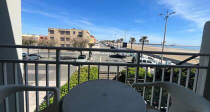 Charming Apartment With Sea View