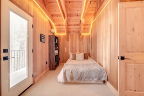 4 chambres, bureau, accès Internet, draps fournis